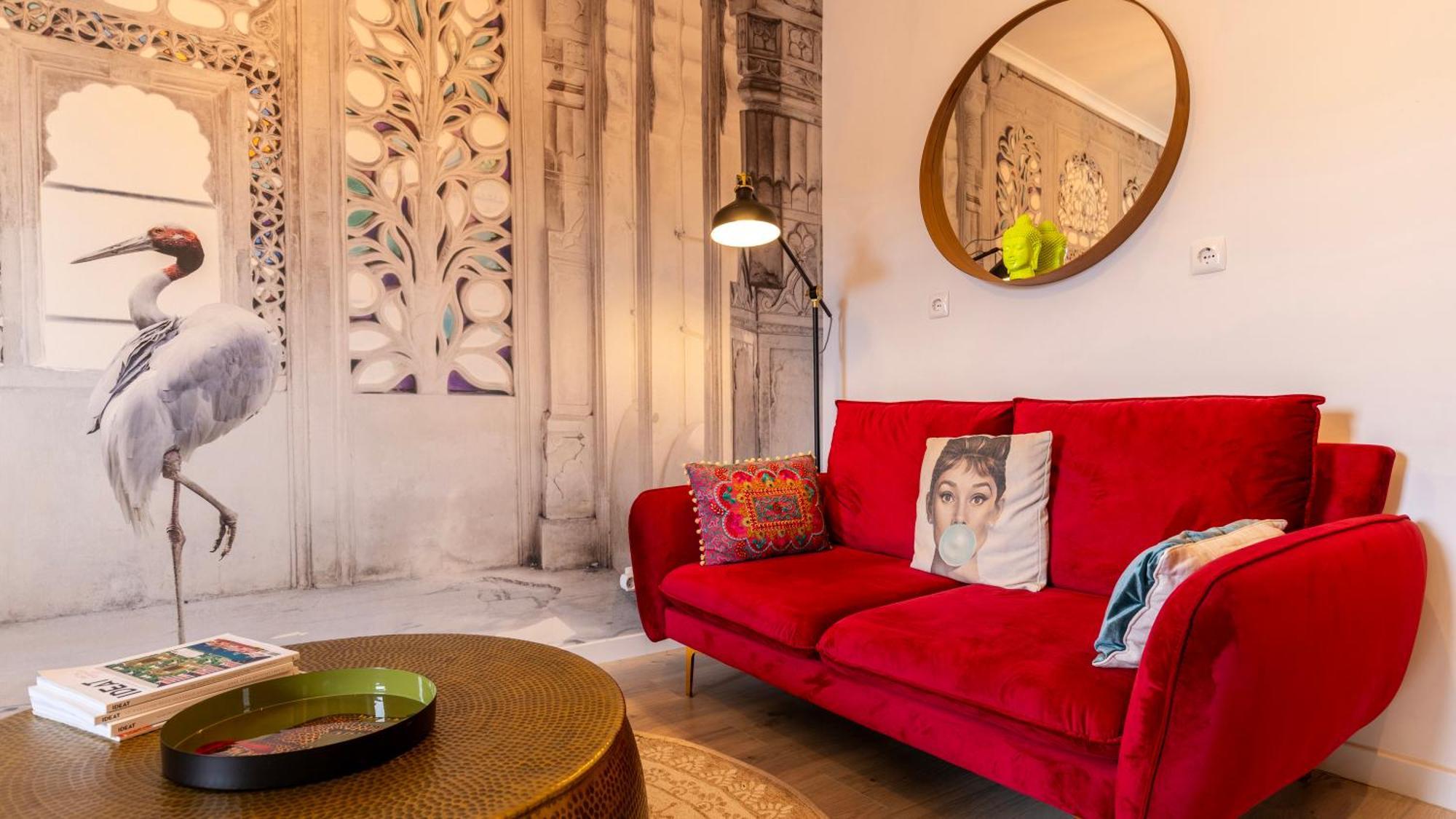 Sunny Design Apt In Praca Das Flores By Lovelystay ลิสบอน ภายนอก รูปภาพ